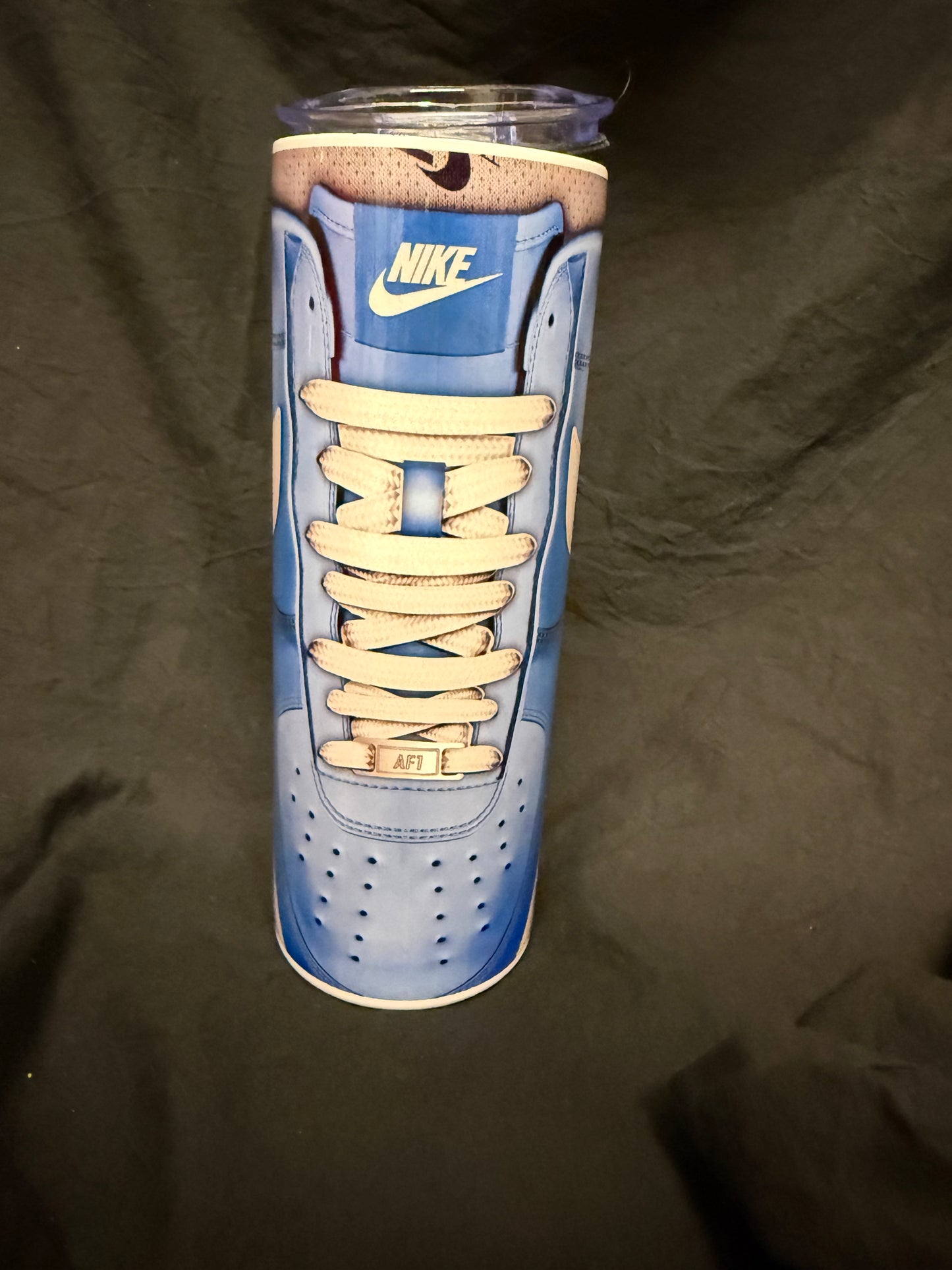 Sneaker metal tumbler
